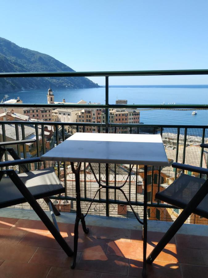 A Due Passi Dal Cielo E Dal Mare - Balcony With Sea View Lägenhet Camogli Exteriör bild