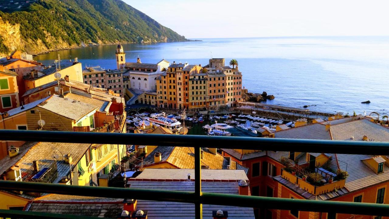 A Due Passi Dal Cielo E Dal Mare - Balcony With Sea View Lägenhet Camogli Exteriör bild